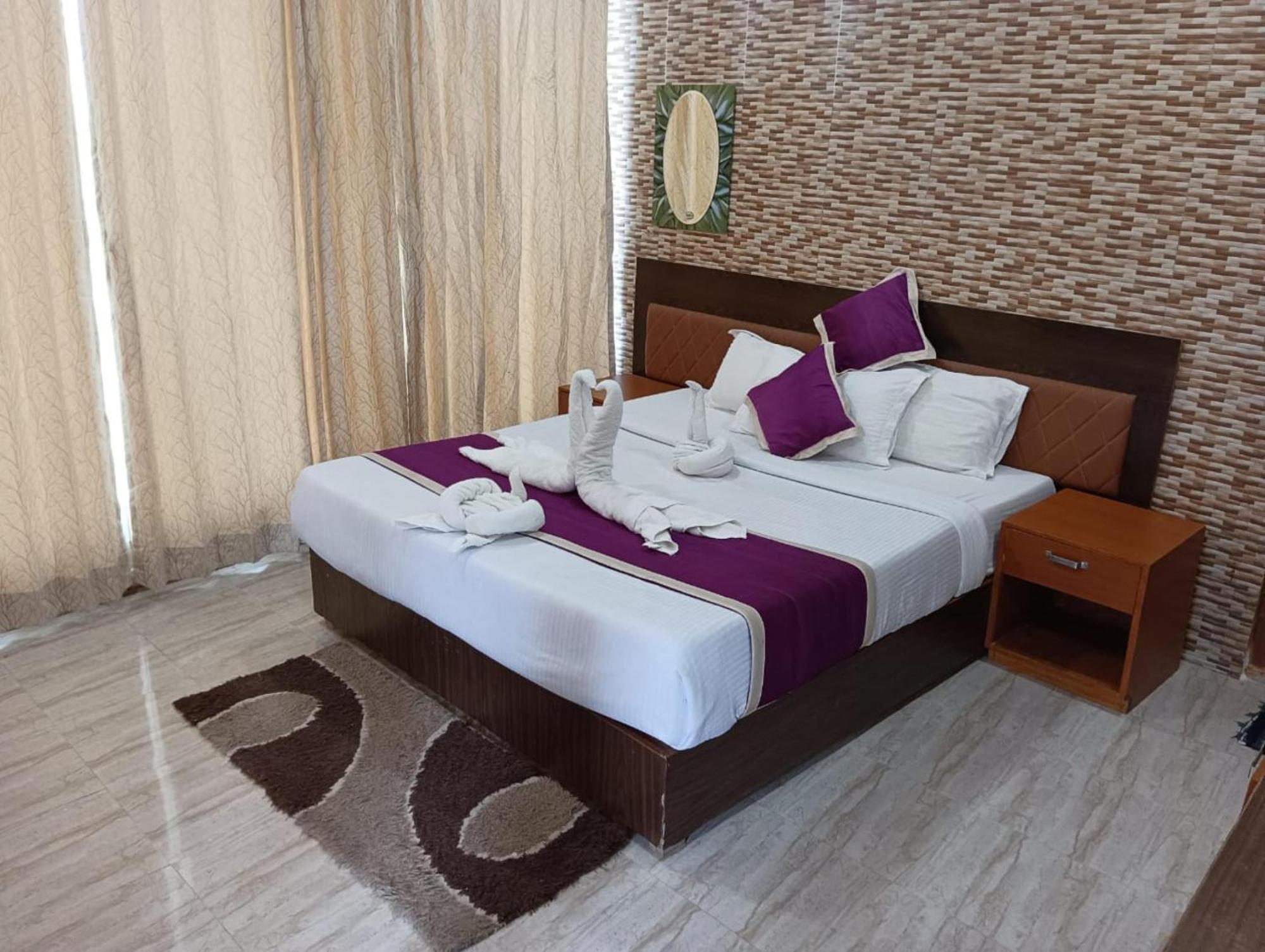 Gold India Beach Resort Govind Nagar Exterior photo